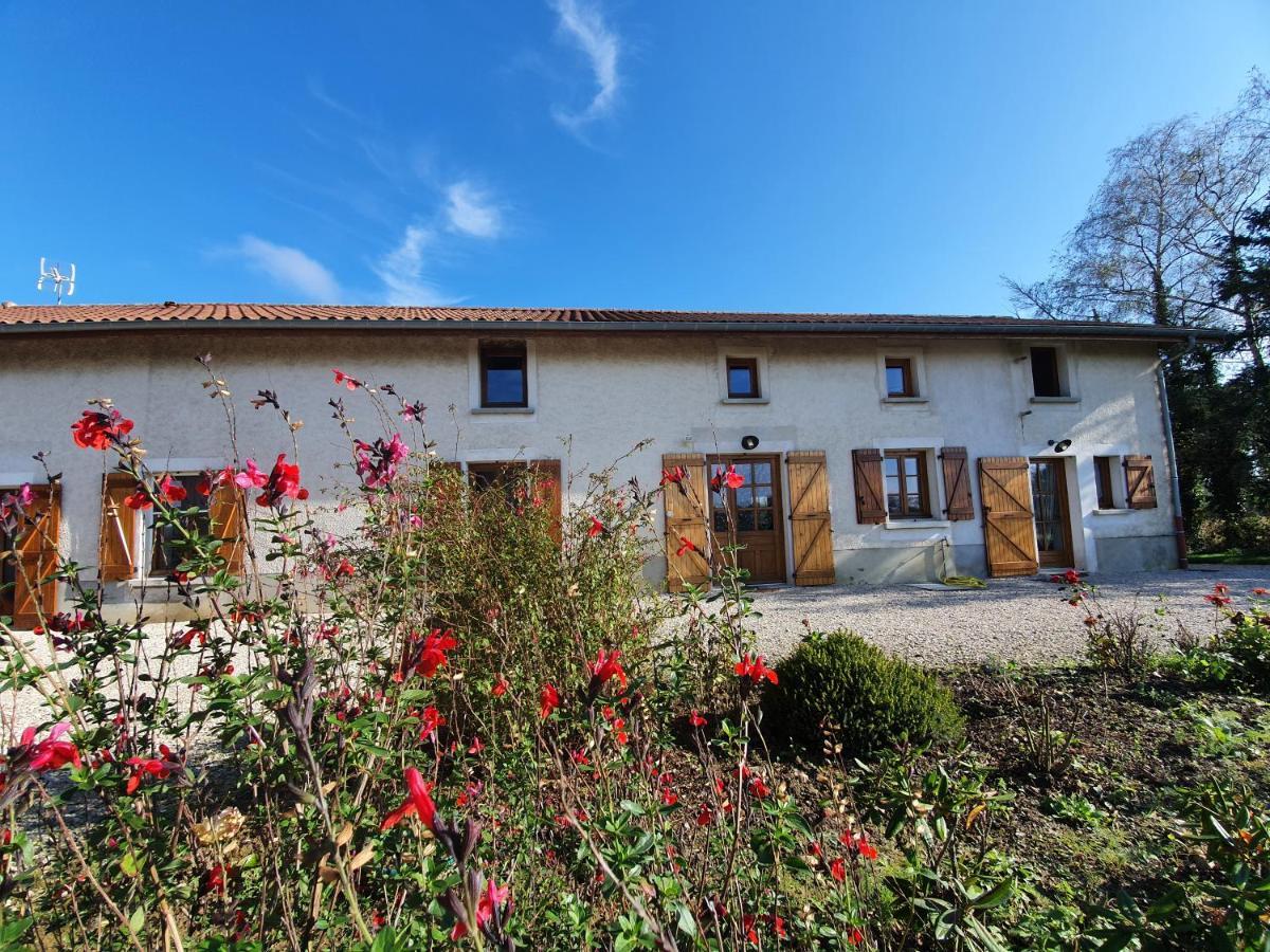 Gite Le Bonnet Villa Marlieux Exterior photo